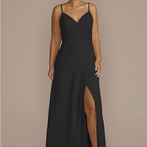 Davids bridal 	
CRINKLE CHIFFON SPAGHETTI STRAP BRIDESMAID DRESS,BLACK,10